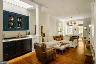 2127 Delancey Pl, Philadelphia, PA 19103 - Photo 8