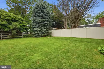 1020 Stanwood Street, Philadelphia, PA 19111 - Photo 26