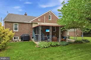 1020 Stanwood St, Philadelphia, PA 19111 - Photo 34