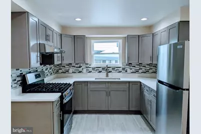 143 Gladstone Street, Philadelphia, PA 19148 - Photo 2