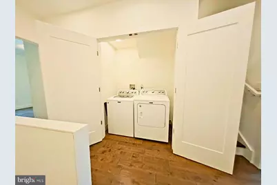421 Wallace Street, Philadelphia, PA 19123 - Photo 20