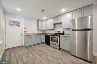 518 N 40th St, Philadelphia, PA 19104 - Photo 4