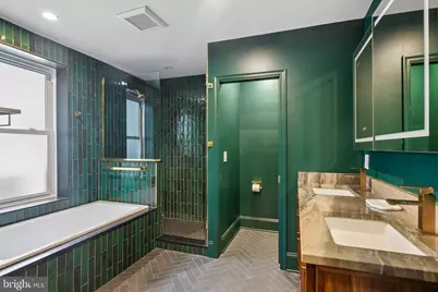2021 Bainbridge Street, Philadelphia, PA 19146 - Photo 18