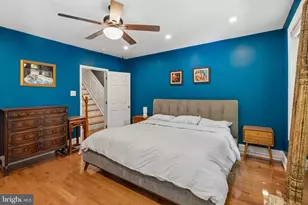 2021 Bainbridge St, Philadelphia, PA 19146 - Photo 14