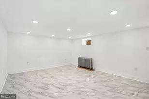 149 W Sharpnack St, Philadelphia, PA 19119 - Photo 32