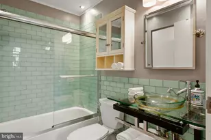 315 New St, Philadelphia, PA 19106 - Photo 18
