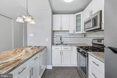 2101 Chestnut Street #1008, Philadelphia, PA 19103 - Photo 12