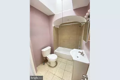 1833 W Rockland Street #2ND FL, Philadelphia, PA 19141 - Photo 6