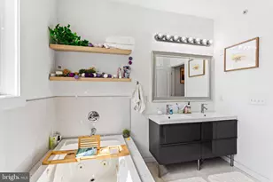 1322 S Chadwick St, Philadelphia, PA 19146 - Photo 20
