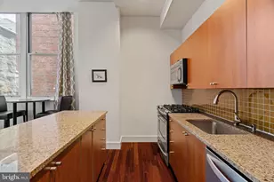 1101 Locust St, Philadelphia, PA 19107 - Photo 6