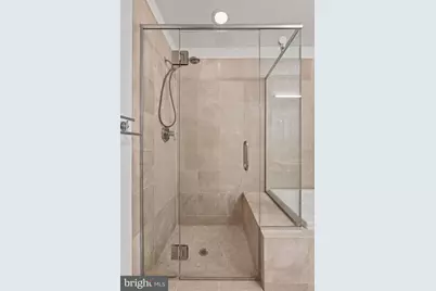 1101 Locust Street #2K, Philadelphia, PA 19107 - Photo 12