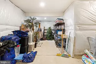 9314 Hegerman St, Philadelphia, PA 19114 - Photo 28