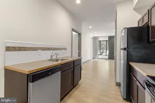 812 N 15th St, Philadelphia, PA 19130 - Photo 6