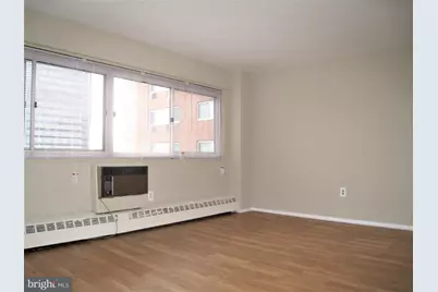 2101 Chestnut Street #1224, Philadelphia, PA 19103 - Photo 2