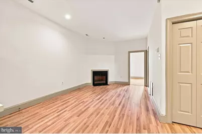 1529 Green Street #C, Philadelphia, PA 19130 - Photo 6