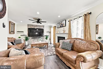 8217 Rose Petal Drive, Philadelphia, PA 19111 - Photo 4