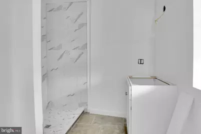7037 Ridge Avenue #1B, Philadelphia, PA 19128 - Photo 8