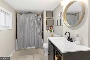 1209 E Susquehanna Ave, Philadelphia, PA 19125 - Photo 12