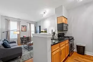 2022 Christian St, Philadelphia, PA 19146 - Photo 8