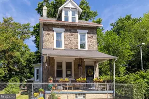 121 E Pleasant St, Philadelphia, PA 19119 - Photo 2
