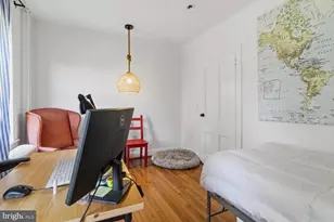 121 E Pleasant St, Philadelphia, PA 19119 - Photo 18