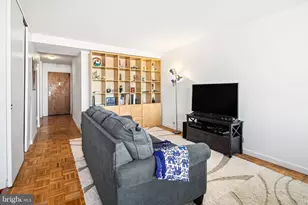 604 S Washington Square, Philadelphia, PA 19106 - Photo 2