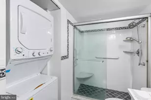 1420 Locust St, Philadelphia, PA 19102 - Photo 20