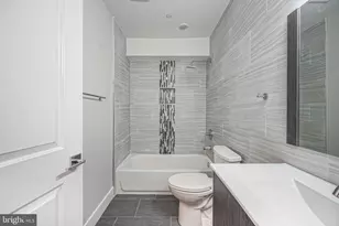 1070 N Front St, Philadelphia, PA 19123 - Photo 14