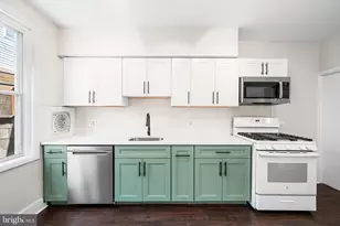 1834 S Carlisle St, Philadelphia, PA 19145 - Photo 12