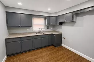 2216 Hoffnagle St, Philadelphia, PA 19152 - Photo 4