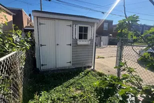 1026 Chandler St, Philadelphia, PA 19111 - Photo 36