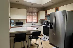 1026 Chandler St, Philadelphia, PA 19111 - Photo 12