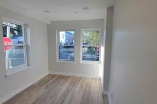 536 W Huntingdon St, Philadelphia, PA 19133 - Photo 2