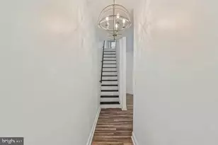 2433 N Garnet St, Philadelphia, PA 19132 - Photo 2