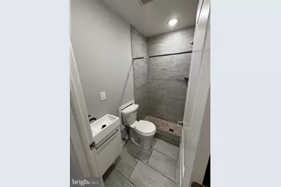 2231 Fernon Street, Philadelphia, PA 19145 - Photo 20