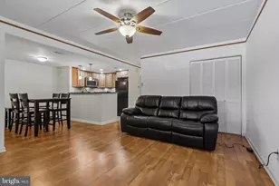 20102 Delaire Landing Rd, Philadelphia, PA 19114 - Photo 10