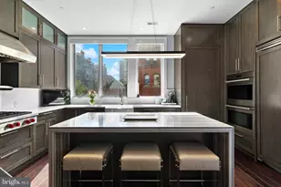 209 S 22nd St, Philadelphia, PA 19103 - Photo 20