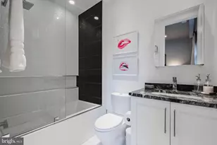 209 S 22nd St, Philadelphia, PA 19103 - Photo 46