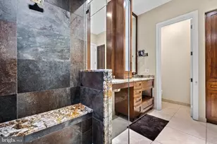 209 S 22nd St, Philadelphia, PA 19103 - Photo 58