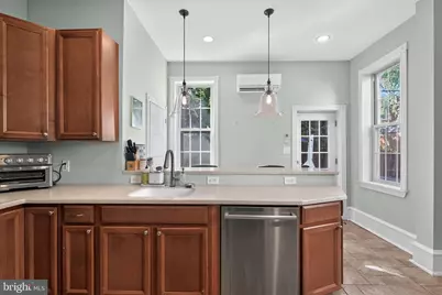 221 E Mount Pleasant Avenue, Philadelphia, PA 19119 - Photo 16