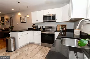 1922 Watkins St, Philadelphia, PA 19145 - Photo 8