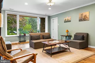 331 Crest Park Rd, Philadelphia, PA 19119 - Photo 8