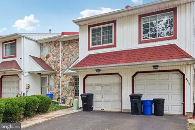 4449 Ernie Davis Circle, Philadelphia, PA 19154 - Photo 2