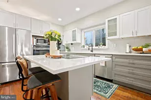 118 Hermit St, Philadelphia, PA 19127 - Photo 10