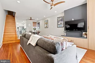 118 Hermit St, Philadelphia, PA 19127 - Photo 4