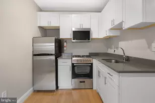 1302 N 19th St, Philadelphia, PA 19121 - Photo 2