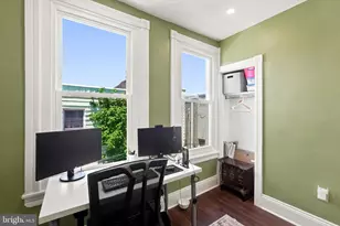 1524 N Myrtlewood St, Philadelphia, PA 19121 - Photo 12