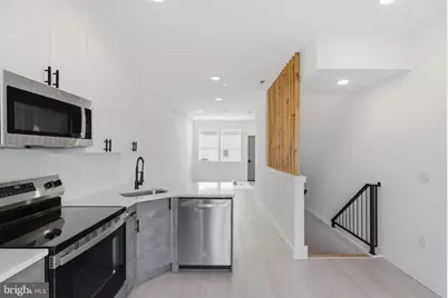1032 W Orleans Street, Philadelphia, PA 19133 - Photo 8