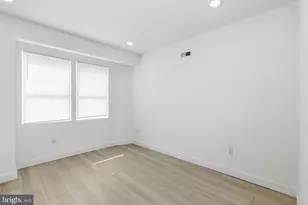 1032 W Orleans St, Philadelphia, PA 19133 - Photo 14