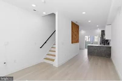 1032 W Orleans Street, Philadelphia, PA 19133 - Photo 4